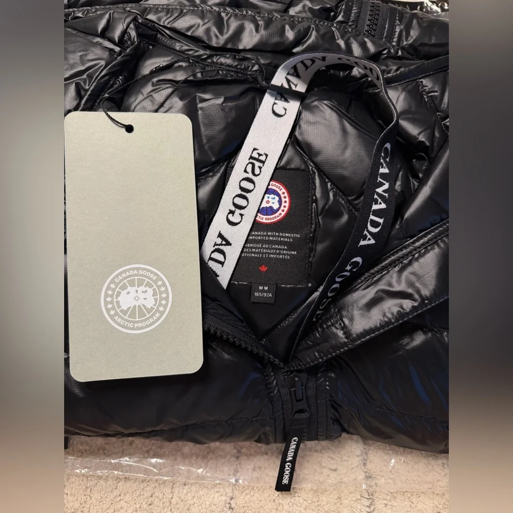 Canada Goose Cypress Hooded Jacket
Size M | Black | New With Tags - Picture 8 of 12